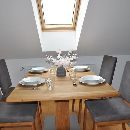 Ferienwohnung "Julka" Kostenloses W-Lan Giebelstadt Luaran gambar